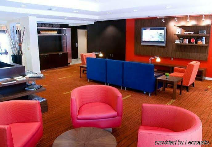 Courtyard By Marriott Stockton Hotel Ngoại thất bức ảnh